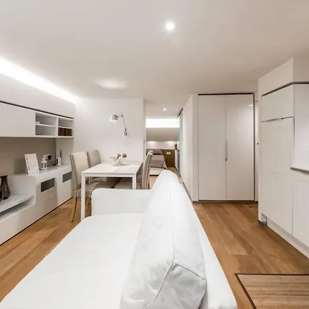 Artist Loft House 4* Bari