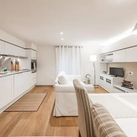 Panzió Artist Loft House