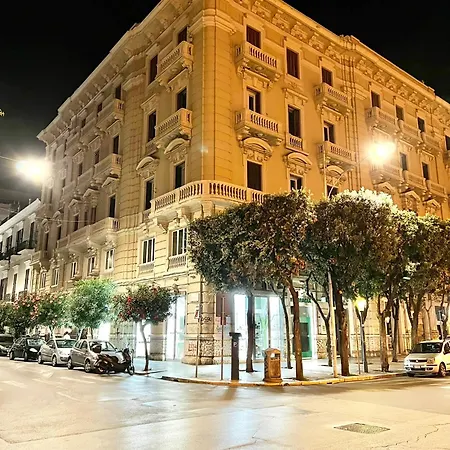 فندق مبيت وإفطار Artist Loft House باري