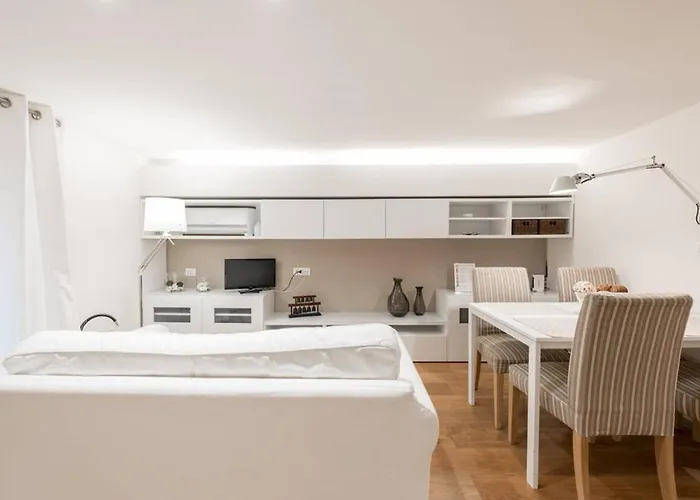 فندق مبيت وإفطار Artist Loft House باري